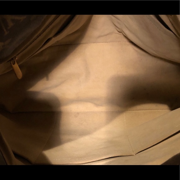 Louis Vuitton Artsy MM - Picture 7 of 14